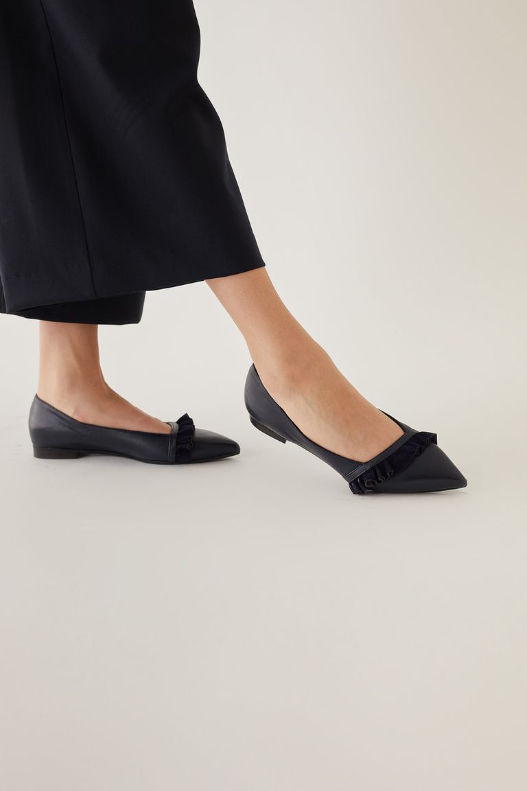 Pointed best sale ballet flats