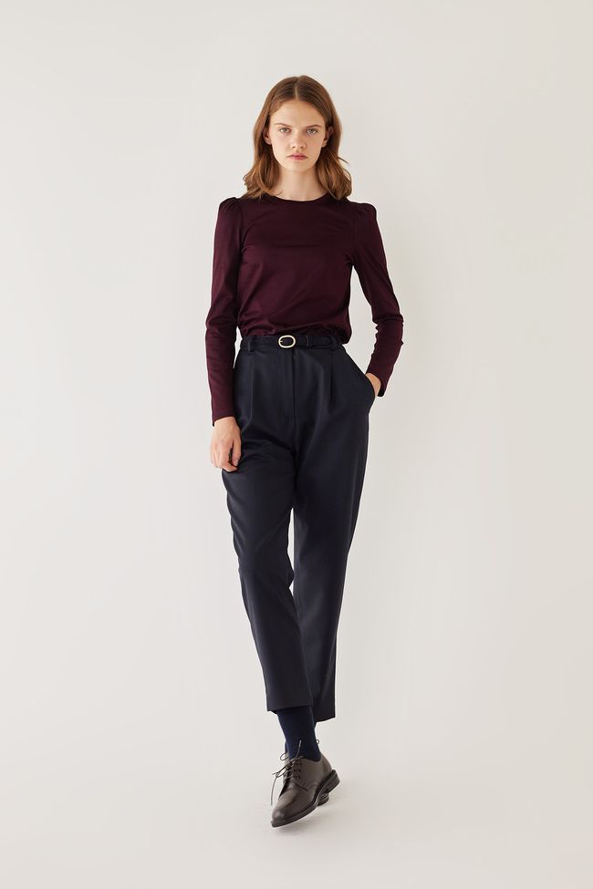 Pantaloni con pinces e spacchetti