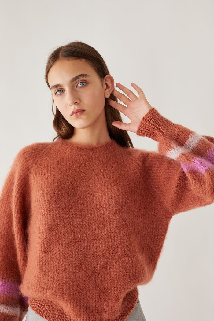 Women's Mohair Blend Sweaters Stock - Made In Italy - Mantra Stock - Italy,  New - The wholesale platform