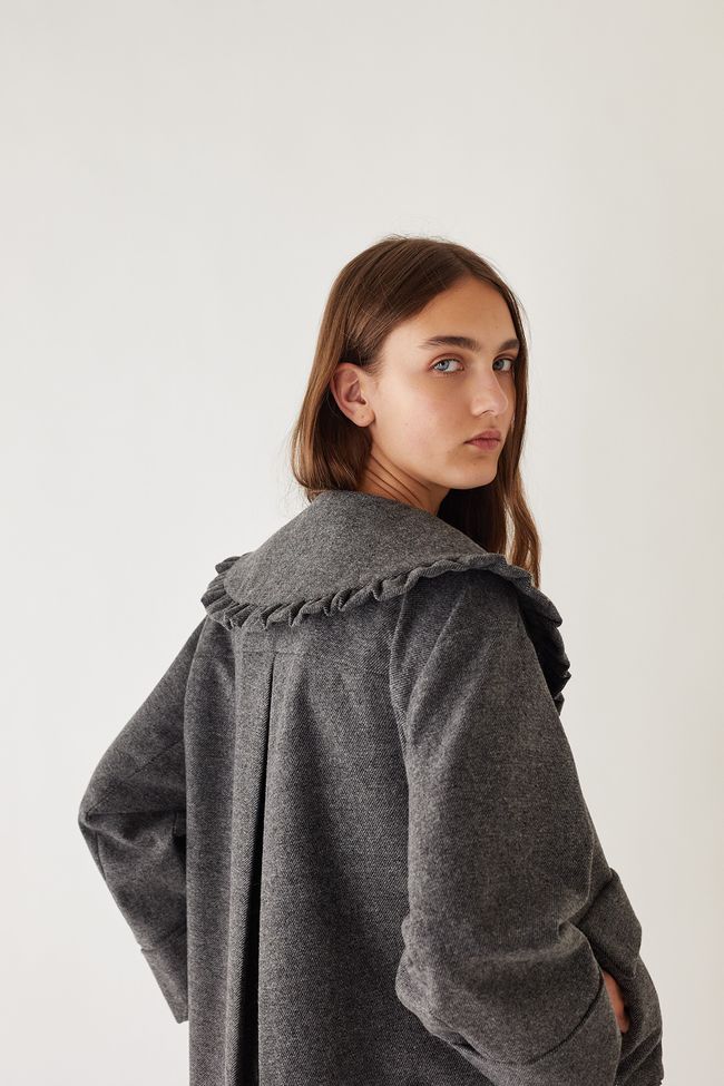 Cappotto con maxi colletto