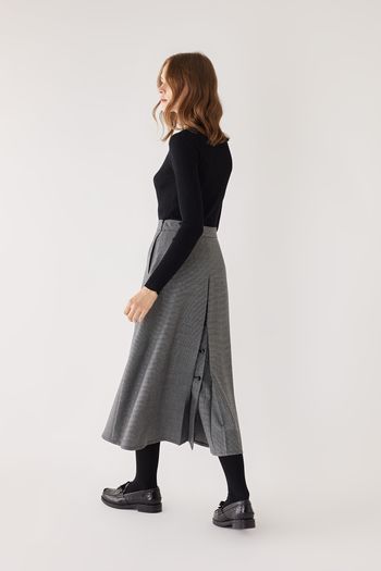 Midi skirt with mock buttoning