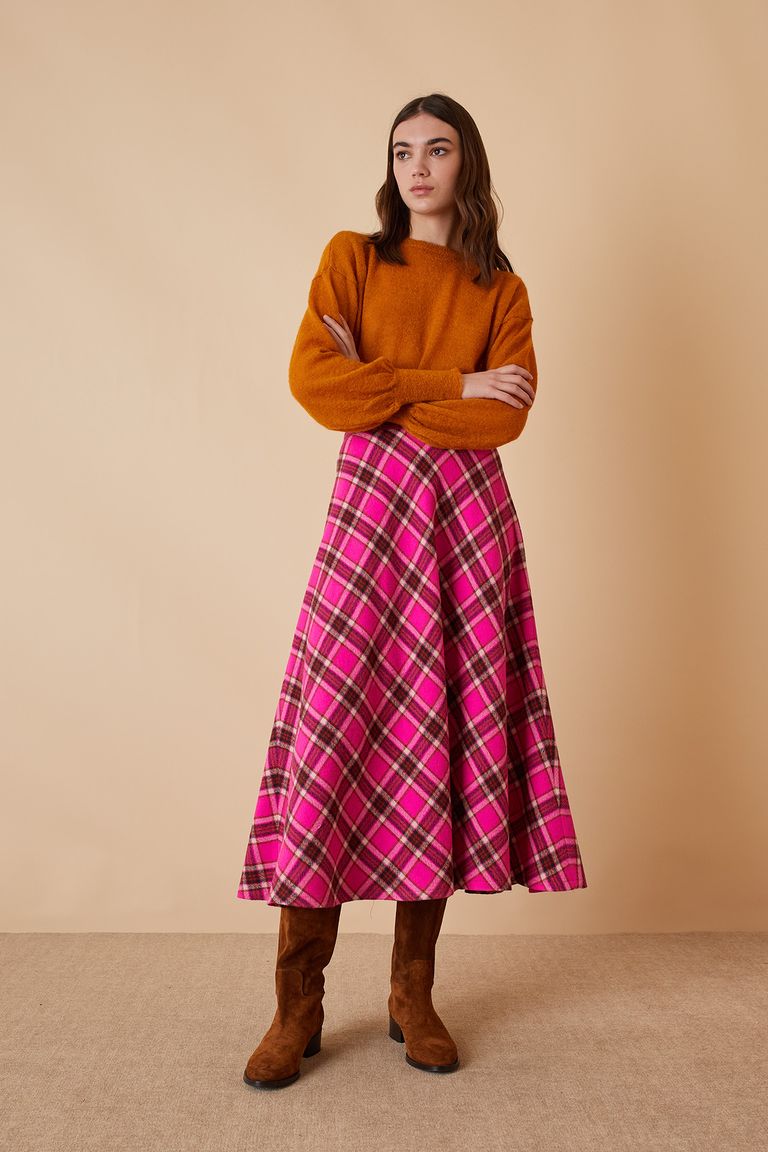 Pink plaid midi outlet skirt