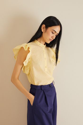 Ruffled short-sleeved top