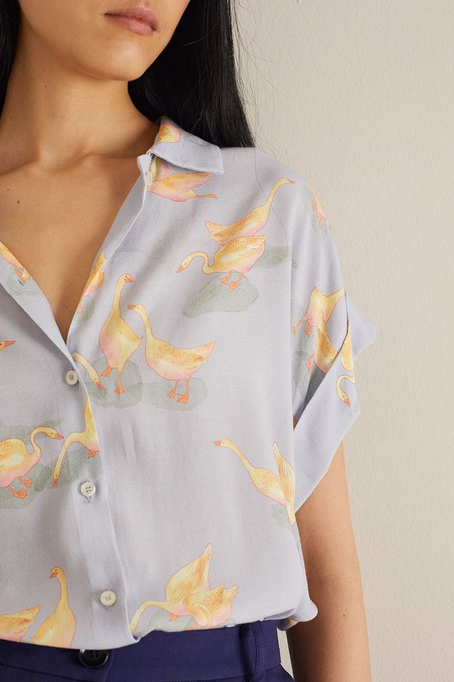 Printed shirt with kimono sleeves