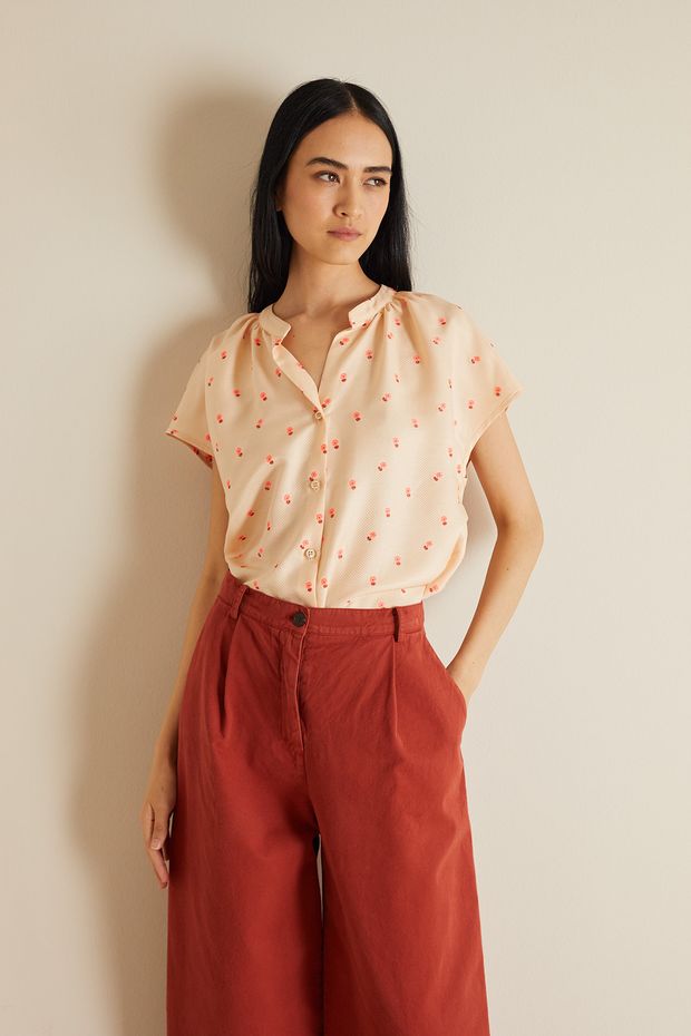 Fil coupé top with short kimono sleeves