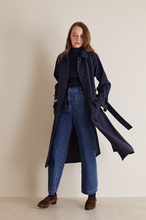 Fluid trench coat with belt