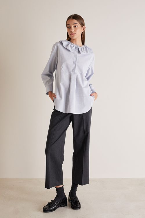 Corolla collar shirt