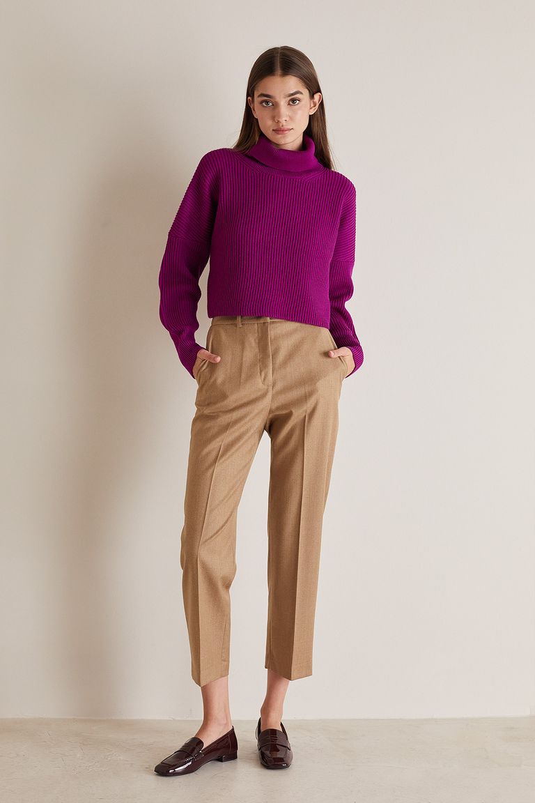Cigarette trousers with pressed crease COLOUR beige - RESERVED - 4951V-80M