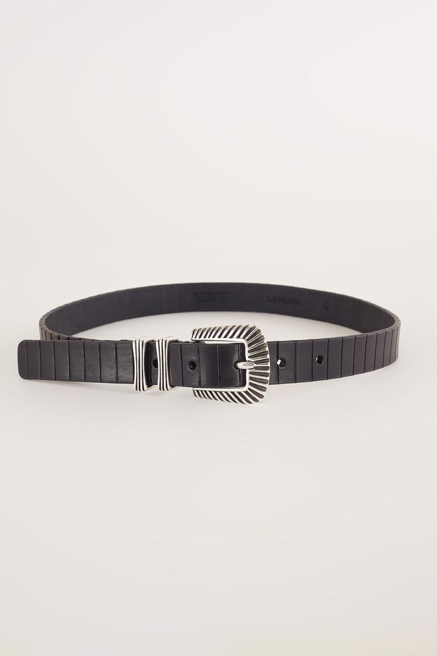 Laser printed leather belt with decorated buckle