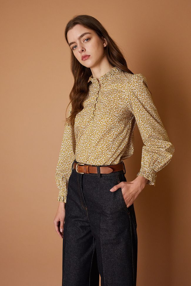 Shirt with gathered collar and covered buttons – Made with Liberty ...