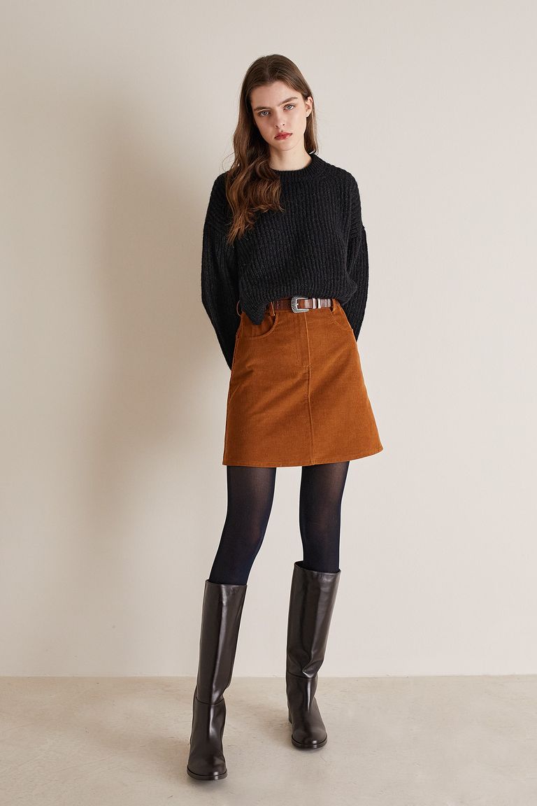 Corduroy skirt shop with belt