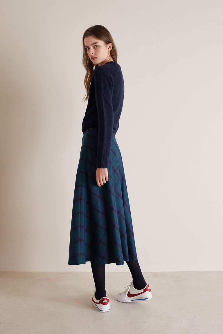 Blue plaid midi clearance skirt