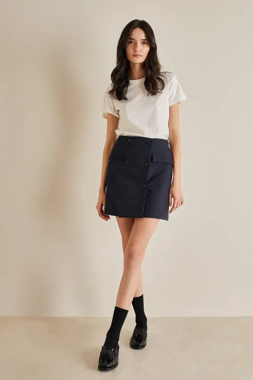 Buttoned A-line skirt