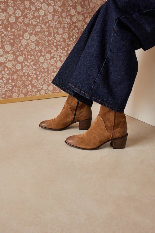 Suede ankle boots with block heel