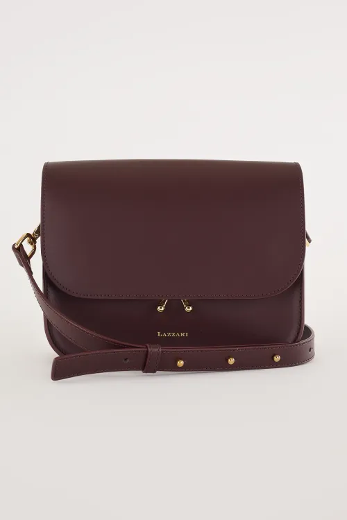 Rectangular shoulder bag with push-lock fastening