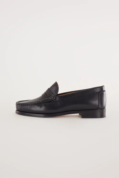 Penny Loafers with stitched sole