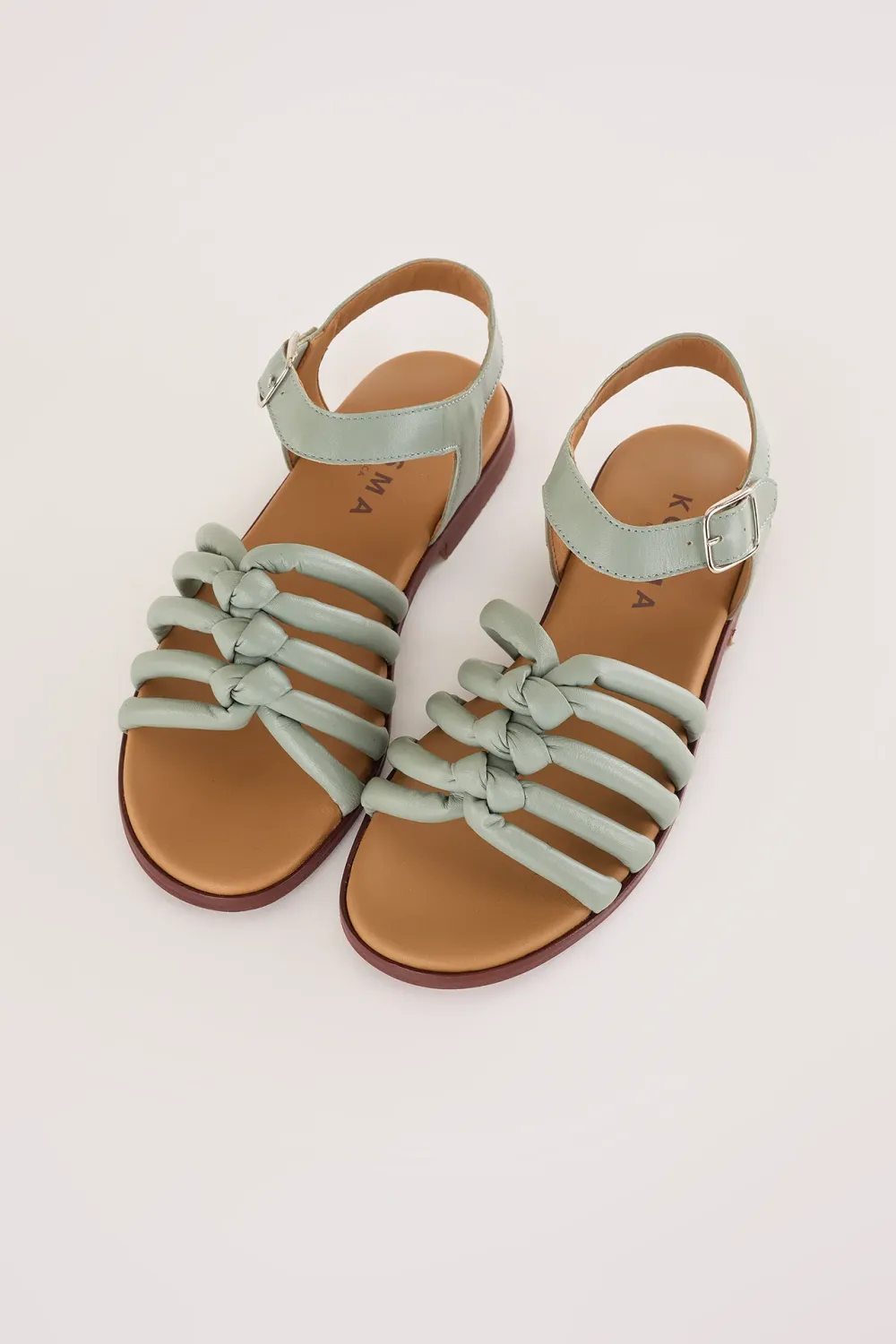 Kosma sandals with padded straps