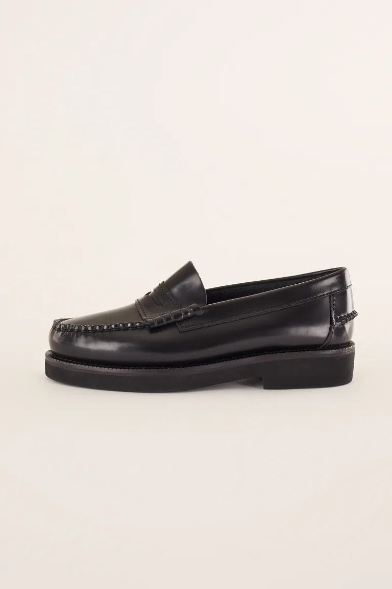 Loafer with light rubber sole