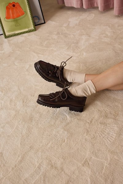 Lace-up loafers with Vibram sole