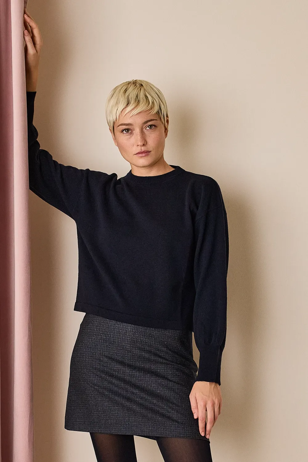 Carded wool crew-neck