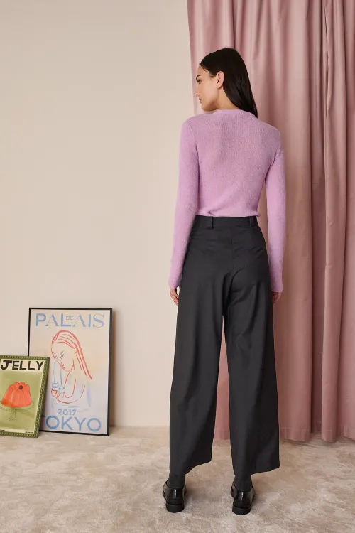 Wool trousers with stitched crease