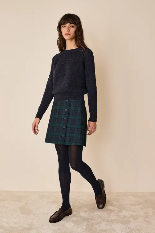 Wool skirt with side buttoning