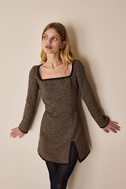 Houndstooth dress with square neckline