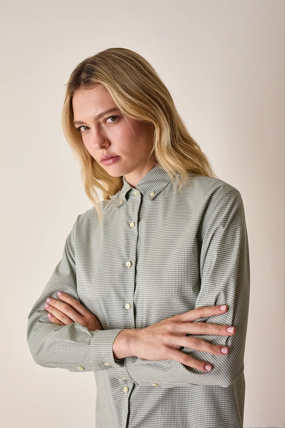 Button-down collar shirt