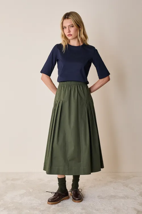 Half-sleeve cotton T-shirt