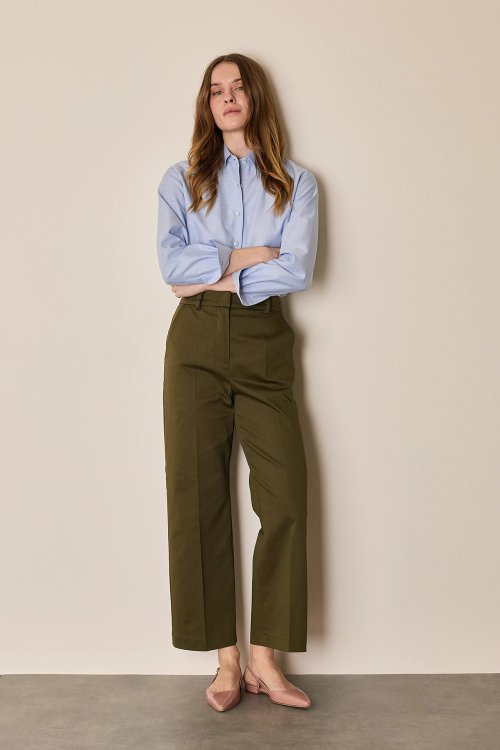 Stretch cotton trousers with crease