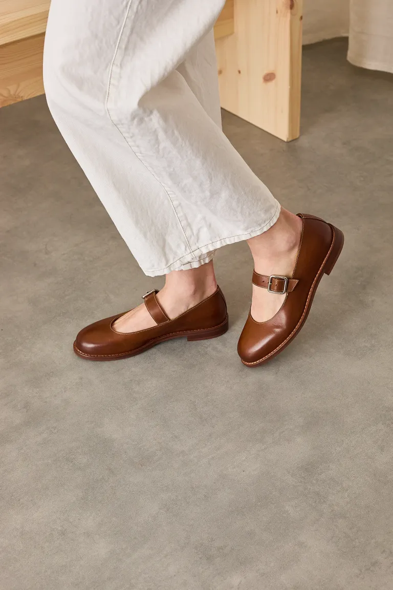 Round-toe Mary Janes