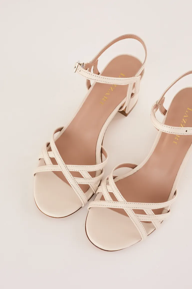 Sandals with cross-over straps 6 cm