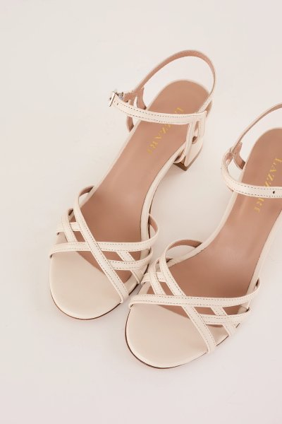 Sandals with cross-over straps 6 cm