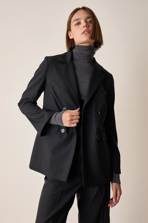 Lightweight wool and cashmere blazer