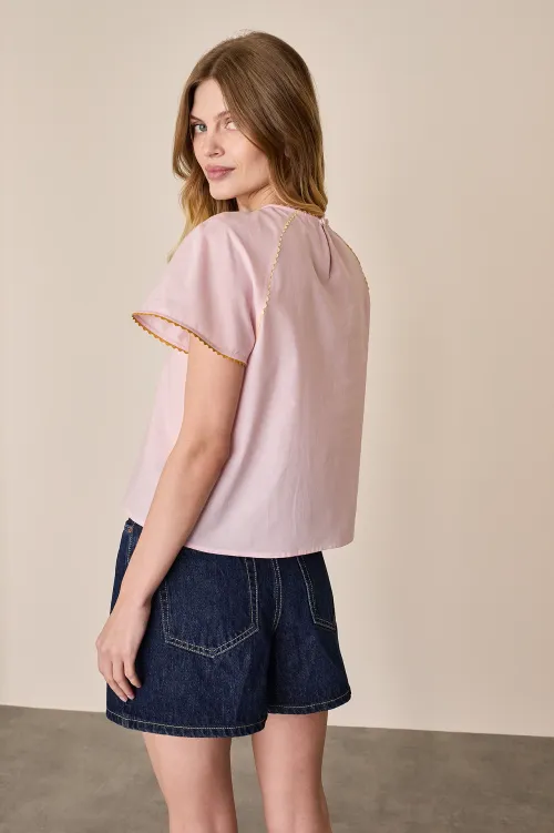 Cotton top with contrasting trimming