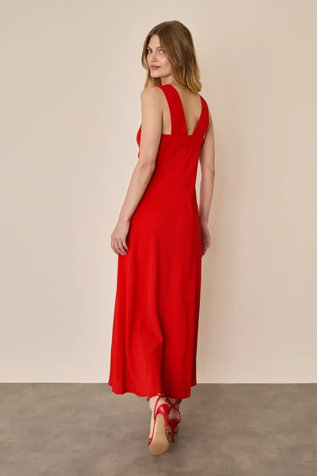 Fluid long dress