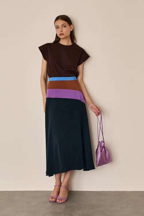 Silk skirt with color block detail
