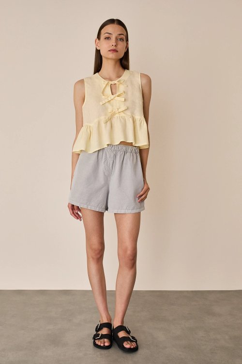 Bow-detail top