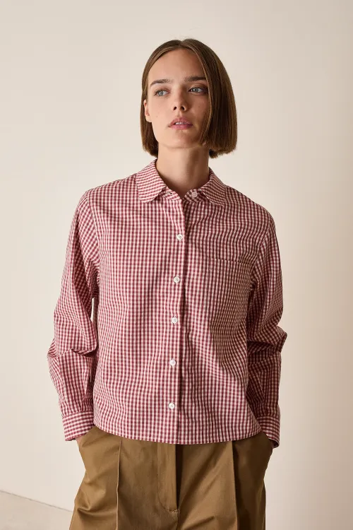Cotton shirt with rounded collar