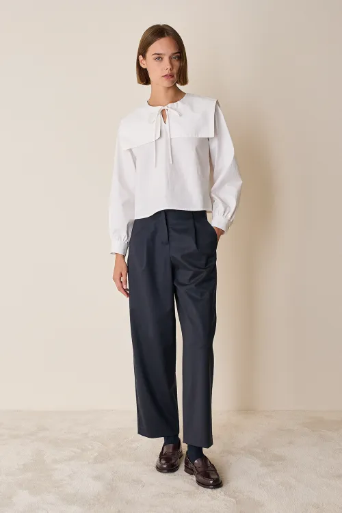 Pantaloni con pinces
