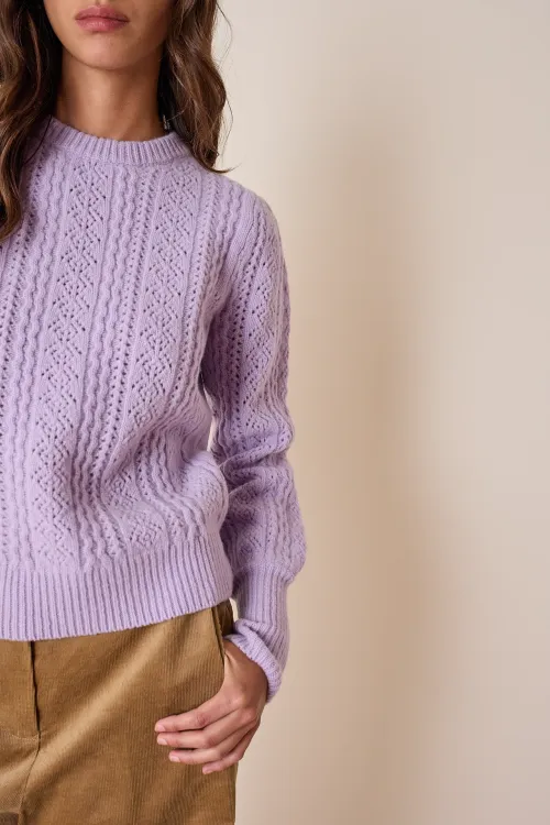 Maglia girocollo traforata