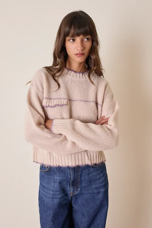 Maglia in alpaca con orlo smerlato