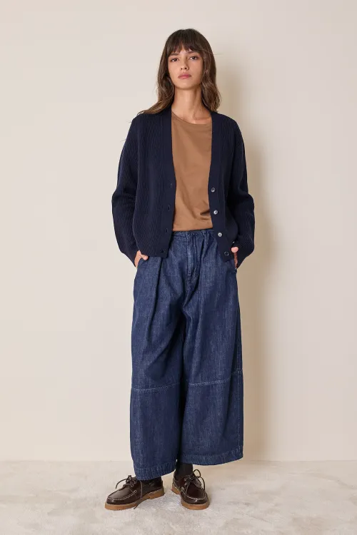 Cardigan a costine in lana vergine